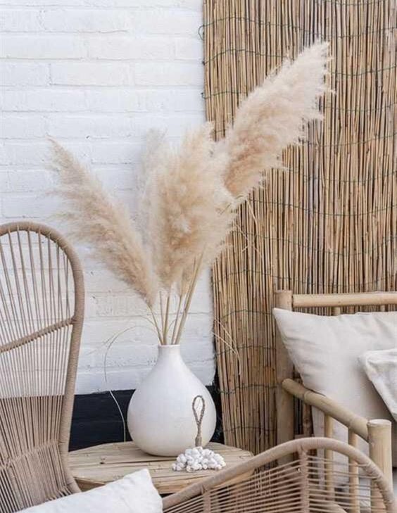 Svazky obilí a sušené květinové aranžmá jsou trendy dekorem: Inspirujte se i Vy! Svazky obilí a sušené květinové aranžmá jsou trendy dekorem: Inspirujte se i Vy!