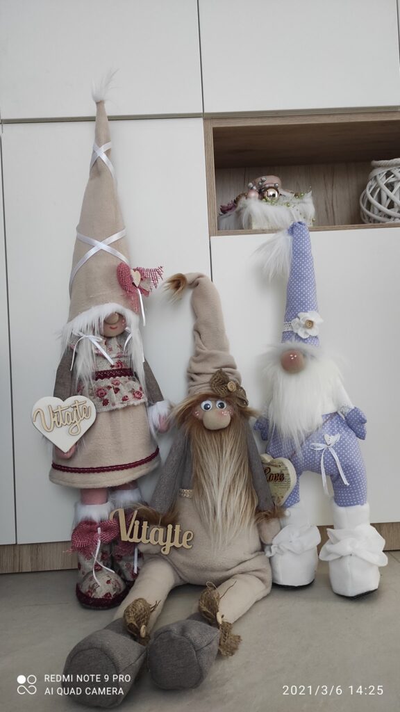 Inspirace na kouzelné jarní skřítky – 20+ výtvorů, které jste nám poslali Inspirace na kouzelné jarní skřítky – 20+ výtvorů, které jste nám poslali