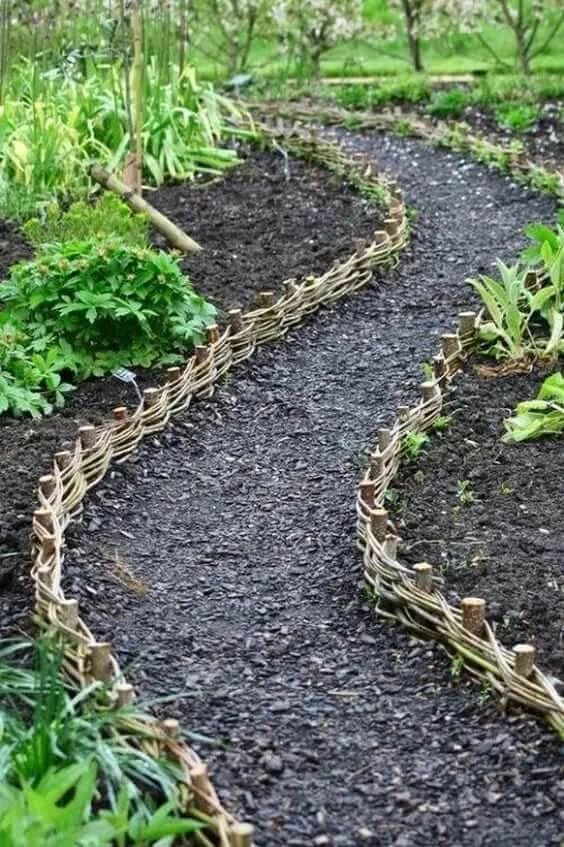 Zvýrazněte si váš záhon tímto skvělým způsobem! 20+ Prima inspirací Zvýrazněte si váš záhon tímto skvělým způsobem! 20+ Prima inspirací
