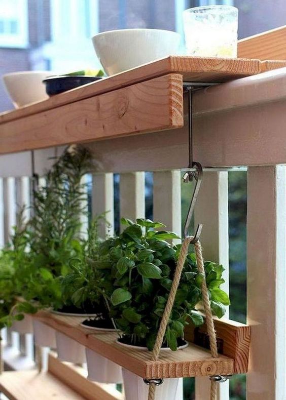 Zkrášlete si balkon květinami! – 20 originálních inspirací, jak na to