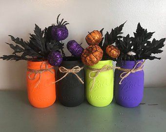 Úžasné Halloweenské dekorace: Využijte obyčejnou zavařovačku! Úžasné Halloweenské dekorace: Využijte obyčejnou zavařovačku!