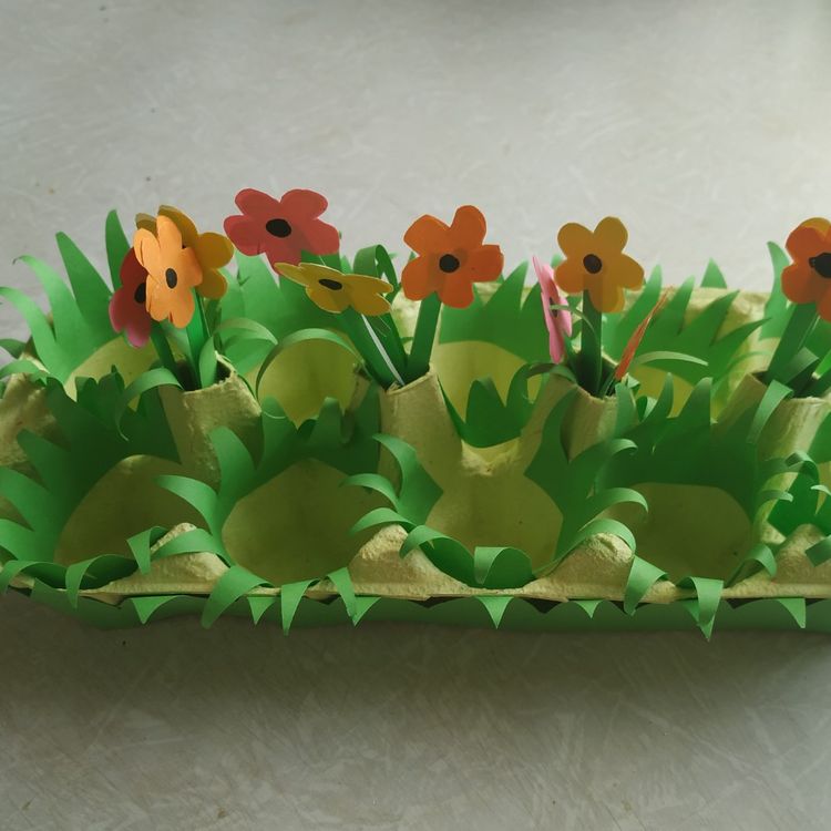 Inspirace na velikonoční tvoření – Využijte staré plato od vajec!
