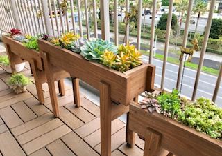 Zkrášlete si balkon květinami! – 20 originálních inspirací, jak na to