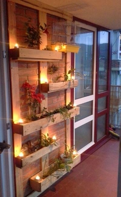20+ inspirací na nástěnné květináče, které vám nezaberou téměř žádné místo! 20+ inspirací na nástěnné květináče, které vám nezaberou téměř žádné místo!