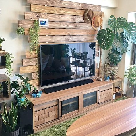 Využijte obyčejné dřevo jako pozadí vaší televize: 20+ skvělých inspirací! Využijte obyčejné dřevo jako pozadí vaší televize: 20+ skvělých inspirací!