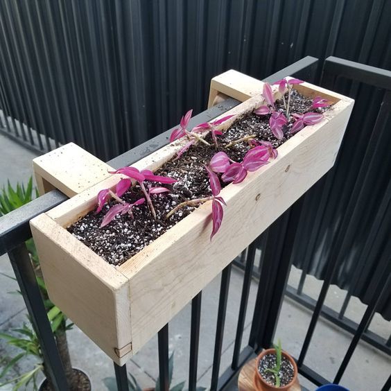 Zkrášlete si balkon květinami! – 20 originálních inspirací, jak na to