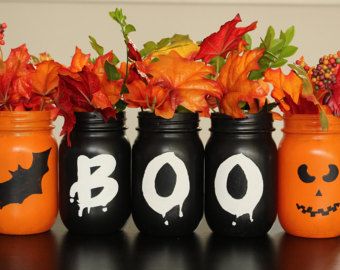 Úžasné Halloweenské dekorace: Využijte obyčejnou zavařovačku! Úžasné Halloweenské dekorace: Využijte obyčejnou zavařovačku!