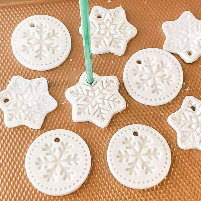 Kouzelné inspirace a návod k výrobě vánočních ornamentů ze slaného těsta! Kouzelné inspirace a návod k výrobě vánočních ornamentů ze slaného těsta!