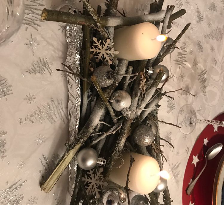 Originální adventní dekorace: Využijte drobné větve a klacíky! Originální adventní dekorace: Využijte drobné větve a klacíky!