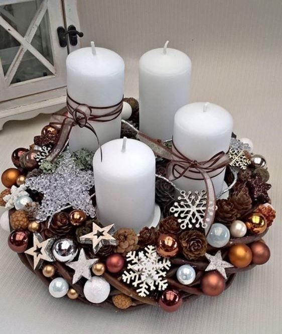Přidejte do vašeho adventního věnce také jehličí, šišky či skořápky – Výsledek stojí za to! Přidejte do vašeho adventního věnce také jehličí, šišky či skořápky – Výsledek stojí za to!