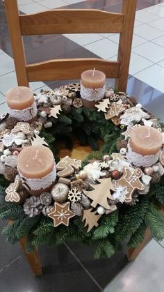 adventní věnec - jehličí 4 Inspirace na krásné adventní věnce z jehličí – vytvořte si letos vlastní
