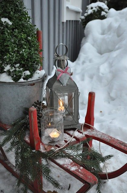 venkovní dekorace 13 Krásné zimní dekorace, které budou zdobit Vaše vchodové dveře – Inspirujte se