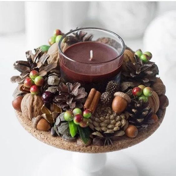 zimní svíčka 10 Nečekejte až na adventní svíčku: Vytvořte si krásný zimní svícen